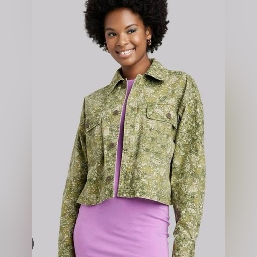 NWT WILD FABLE Green Floral Women's Jacket